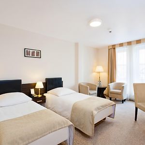 Standard Zimmer mit zwei Einzelbetten